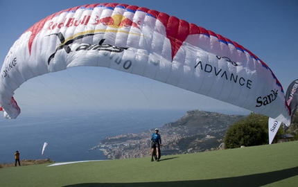 RED BULL X-ALPS 2009 - Christian Maurer prepares to take off from Mont Gros to Monaco and the finish to win the 2009 edition of the Red Bull X-Alps.