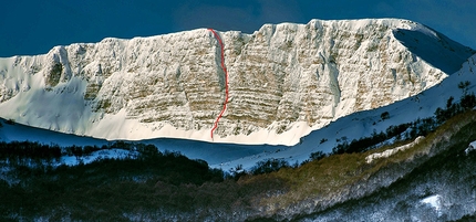 Alpinismo: Costone, Gruppo del Velino-Sirente, Appennino Centrale - La parete NNE del Costone da Campo Felice e la via Camino a sinistra della Vetta, salita da Cristiano Iurisci, Luca Gasparini, Stefano Supplizi il 20/03/2016