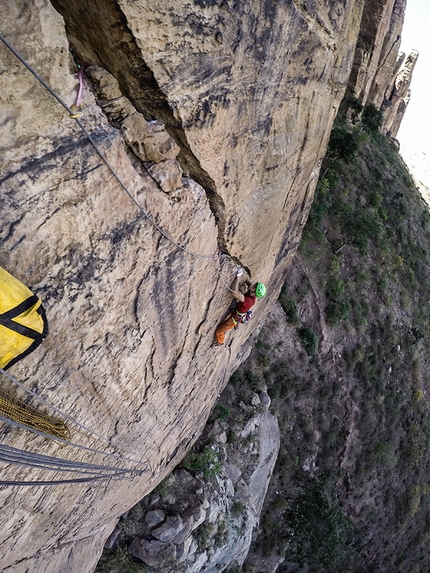 Climbing in Ethiopia, Matteo Colico, Andrea Migliano, Luca Schiera, Matteo De Zaiacomo - Matteo Colico, Andrea Migliano, Luca Schiera, Matteo De Zaiacomo rock climbing in Ethiopia