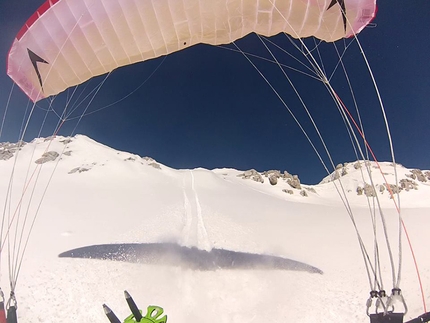 Speedriding, Brenta Dolomites, Vallazza, Luca Tamburini - The lift-off at Bocca di Vallazza, Brenta Dolomites