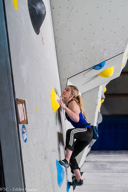 Shauna Coxsey and Alexey Rubtsov win Meiringen Bouldering World Cup