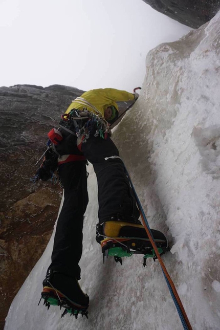 Alpinismo: Großglockner, Austria - Durante la prima salita di Südwandwächter (M5, WI4+, 600m, Vittorio Messini, Matthias Wurzer 05/04/2016 ), parete sud del Großglockner (3798m) Austria