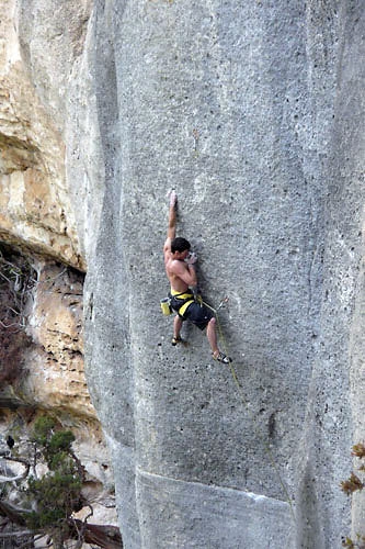 Buoux e la ricerca dell'arrampicata - Roberto Perolini alias Pero su J'irai cracher sur vos tombes