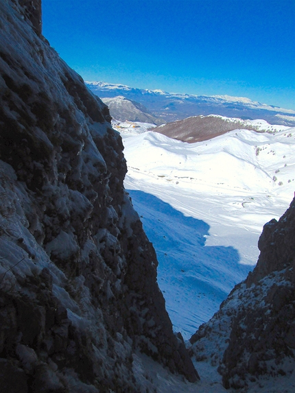 Alpinismo: Monte Gallinola - Via Canale di Estrema Destra, Monte Gallinola