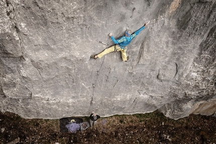 Arrampicata, Manolo, Maurizio Zanolla, Monte Coppolo, Val Nuvola, Valsugana - Manolo su Bellissima, parete Sud Ovest del Picco delle Aquile, Monte Coppolo, Valnuvola