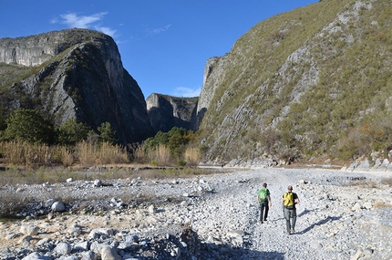 Arrampicare a El Salto in Messico - Accesso a Las Animas