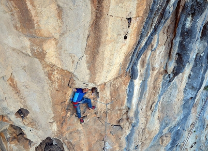 Arrampicare a El Salto in Messico - Riposo totale per Alex Catlin nel suo settore di La Sabrosa