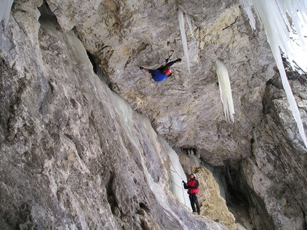 Grotta di Landro (Dobbiaco, Dolomites) - Erik Svab