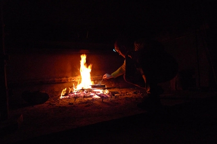 Arrampicata, Sardegna, Supramonte, Oliena - Durante la prima salita di Andare fare non pensare (Leonardo Dagani, Mauro Florit, Umberto Iavazzo, Eugenio Pinotti 2016)