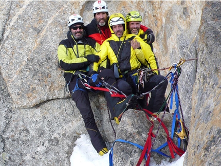 Spedizione trentina Karakorum 2009 - Vetta, in cima al Pilastro Ovest del K7