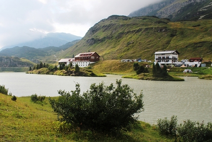 Silvretta boulder, Austria - Zeinissee camping