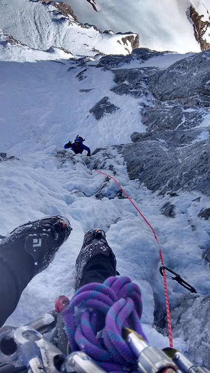 Monte Cogliàns, Carnic Alps, Mirco Grasso, Claudio Betetto, Luca Iacolettig - The start, during the first ascent of 'Altro che in Scozia' (Claudio Betetto, Mirco Grasso, Luca Iacolettig 15/05/2016) Monte Cogliàns north face, Carnic Alps