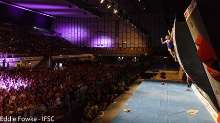 Bouldering World Cup 2016, Innsbruck - Shauna Coxsey during the fifth stage of the Bouldering World Cup 2016 at Innsbruck