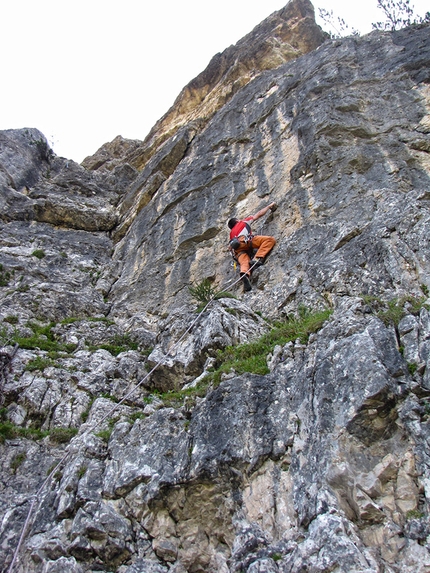 Arrampicata, Crepa Toronda, Monte Pelmo, Dolomiti - Il nuovo settore alla Crepa Toronda vicino al Passo Staulanza in Dolomiti.