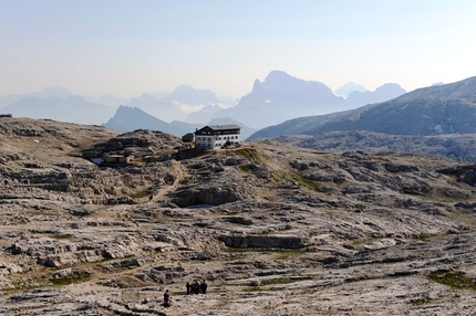 Dolomiti Palaronda Trek - Altopiano delle Pale di San Martino - Rifugio Rosetta G. Pedrotti (Pale di San Martino, Dolomiti)