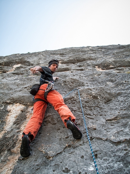 Traumschiff, Traumpfeiler, Cansla, Meisules dla Biesces, Dolomites - Alberto De Giuli climbing Traumschiff (Simon Demetz, Karl Vinatzer 1986) at Cansla, Dolomites