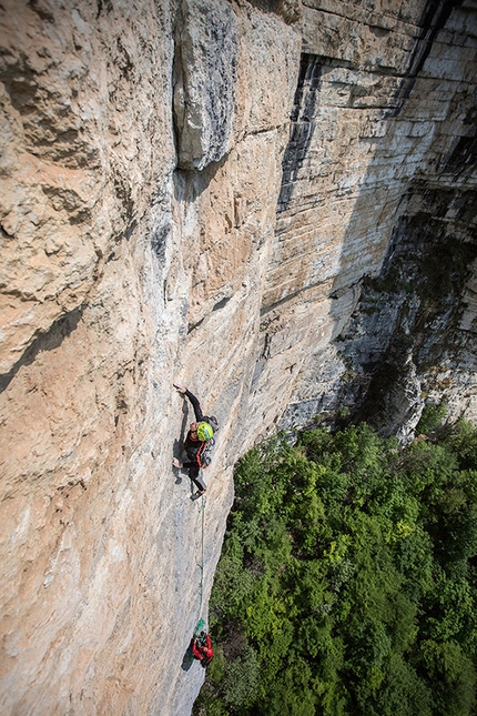 Alessio Roverato, Monte Spitz, Valgadena, climbing - Alessio Roverato and Angela Carraro climbing Angelo Mio (Monte Spitz - Valgadena)