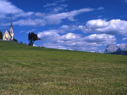 Ritten Südtirol walking trekking  - On the Ritten plateau: Kematen