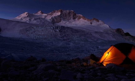 Illampu 2016, Bolivia, Rumi Mallku, Jaqusiri, alpinismo, Enrico Rosso, Pietro Sella, Davide Vitale, Antonio Zavattarelli - Jaqusiri - campo morena, 06/2106