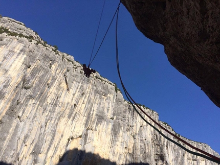 Barbara Zangerl, Jacopo Larcher, Verdon - Barbara Zangerl e Jacopo Larcher su Golden Shower (150m, 8b+), la via liberata da Stefan Glowacz nel 2012 in Verdon, Francia