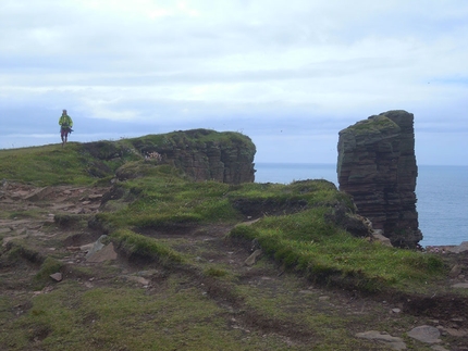 The Old Man of Hoy - Torvagando for Nepal - Anna Fioretti e The Old Man of Hoy