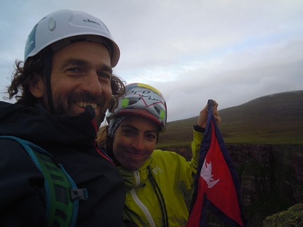 The Old Man of Hoy - Torvagando for Nepal - In vetta, quarta torre: fatta! Namaste Nepal 