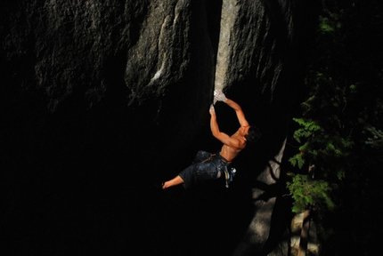 Yuji Hirayama, Cobra Crack e il ritorno alle origini dell'arrampicata