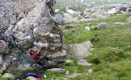 Chianale boulder, Valle Varaita, Piemonte, Claudia Colonia, Alessandro Penna - Chianale boulder: progetti