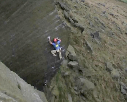 Dangermouse E9 7a, Miles Gibson frees Wimberry arete