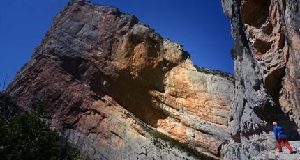 Chris Sharma, Mont - Rebei, Spain - Chris Sharma and Klemen Bečan attempting the 250m multi-pitch project at Mont - Rebei in Spain
