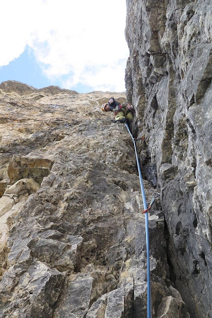 Tre Cime Di Lavaredo, Dolomites, Urko Barandiaran, Juan Antonio Bellido Ramos - Juan Antonio Bellido Ramos repeating Via Dülfer, Cima Grande, Tre Cime Di Lavaredo, Dolomites