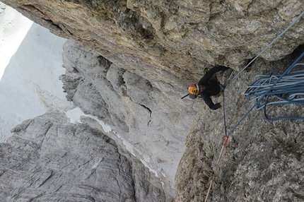 Tre Cime Di Lavaredo, Dolomites, Urko Barandiaran, Juan Antonio Bellido Ramos - Urko Carmona Barandiaran repeating Via Dülfer, Cima Grande, Tre Cime Di Lavaredo, Dolomites