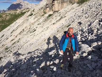 Tre Cime Di Lavaredo, Dolomites, Urko Barandiaran, Juan Antonio Bellido Ramos - Juan Antonio Bellido Ramos repeating Via Dülfer, Cima Grande, Tre Cime Di Lavaredo, Dolomites