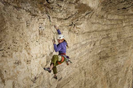 Barbara Zangerl - Barbara Zangerl sale Bellavista, Tre Cime di Lavaredo, Dolomiti