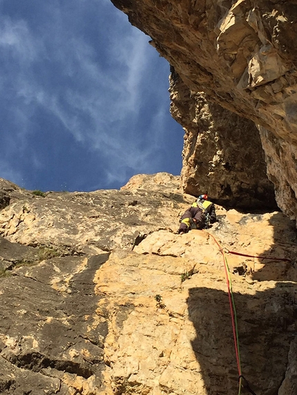 Torvagando for Nepal, Annalisa Fioretti, Gianpietro Todesco - Cima Piccolissima di Lavaredo, Via Cassin: Annalisa Fioretti sul primo tiro