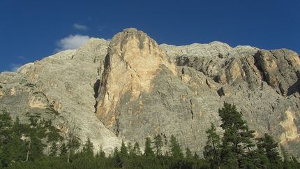 Delirio Giallo, nuova via sul Sasso delle Dieci in Dolomiti