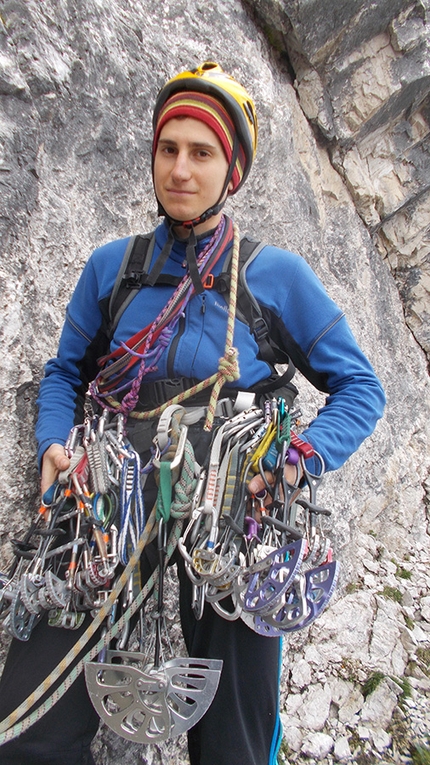 Via Delirio Giallo, Torre Prosser, Cestün, Sasso delle Dieci, Cunturines, Dolomiti, Walter Polidori - Via Delirio Giallo, Torre Prosser, Sasso delle Dieci: armato per lo strapiombo