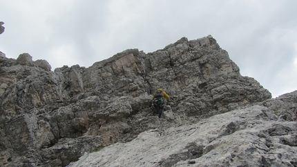 Via Delirio Giallo, Torre Prosser, Cestün, Sasso delle Dieci, Cunturines, Dolomiti, Walter Polidori - Via Delirio Giallo, Torre Prosser, Sasso delle Dieci: il dodicesimo tiro