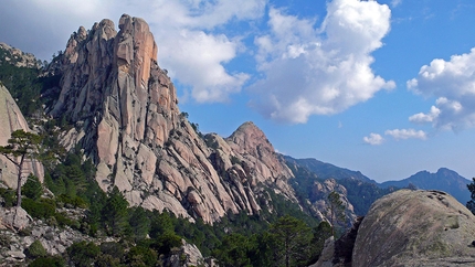 Bavella, Corsica, arrampicata, Barney Vaucher - La Punta Lunarda, Bavella, Corsica