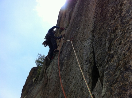 Punta Phuc, Monte Castello, Vallone di Noaschetta, Gruppo del Gran Paradiso - A volte ritornano, Cima Monte Castello Punta Phuc: Mario Ogliengo in apertura