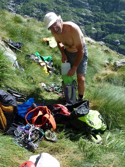 Punta Phuc, Monte Castello, Vallone di Noaschetta, Gruppo del Gran Paradiso - A volte ritornano, Cima Monte Castello Punta Phuc: Mario Ogliengo versione Big Wall