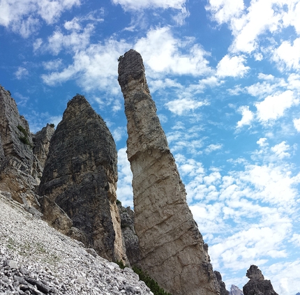 Torvagando for Nepal, Annalisa Fioretti, Gianpietro Todesco - La Guglia De Amicis (via Dulfer - Kasnapoff,  Gruppo del Cristallo), Dolomiti