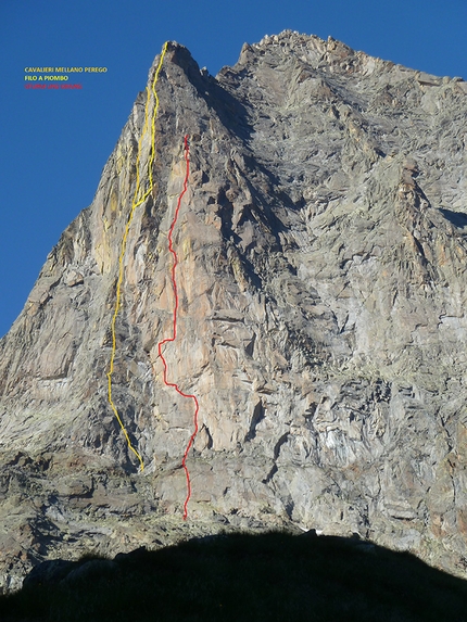 Sturm und Drang, Torre Staccata, Becco di Valsoera, Gruppo del Gran Paradiso - La straordinaria Torre Staccata di Sturm und Drang, con le vie Filo a Piombo e Cavalieri Mellano Perego