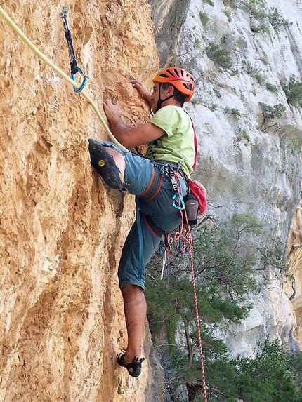 Supramonte di Oliena, Sardinia - Maurizio Oviglia making the first ascent of La vita è amara, Supramonte di Oliena