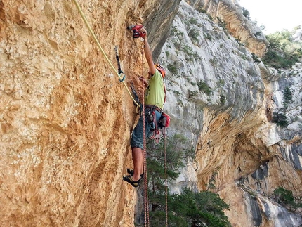 Supramonte di Oliena, Sardinia - Maurizio Oviglia making the first ascent of La vita è amara, Supramonte di Oliena