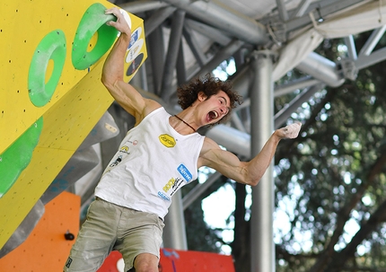 Rock Master Festival 2016 - KO Boulder Contest: Adam Ondra