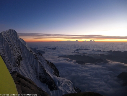 Siula Grande, Peru, Max Bonniot, Didier Jourdain - The last bivouac, the weather begins to turn... during the first ascent of the East Pillar and SE Ridge of Siula Grande, Peru (Max Bonniot, Didier Jourdain 08/2016)