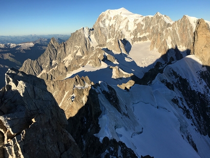 Denis Trento, Cresta di Rochefort, Grandes Jorasses, Monte Bianco - Denis Trento e la Cresta di Rochefort e la traversata delle Grandes Jorasses durante il primo tentativo del 24/08/2016