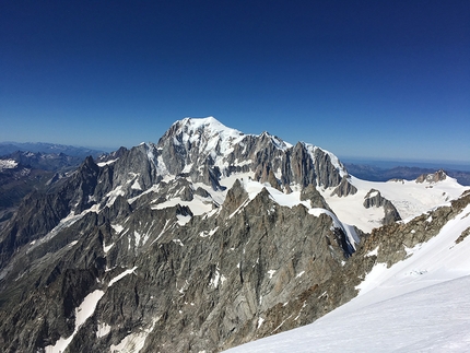 Denis Trento, Cresta di Rochefort, Grandes Jorasses, Monte Bianco - Denis Trento e la Cresta di Rochefort e la traversata delle Grandes Jorasses durante il primo tentativo del 24/08/2016