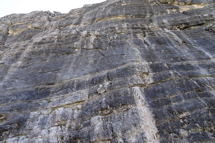 Il Giro della Tofana di Rozes, Scala del Minighel, Dolomiti - La mitica scala del Minighel.